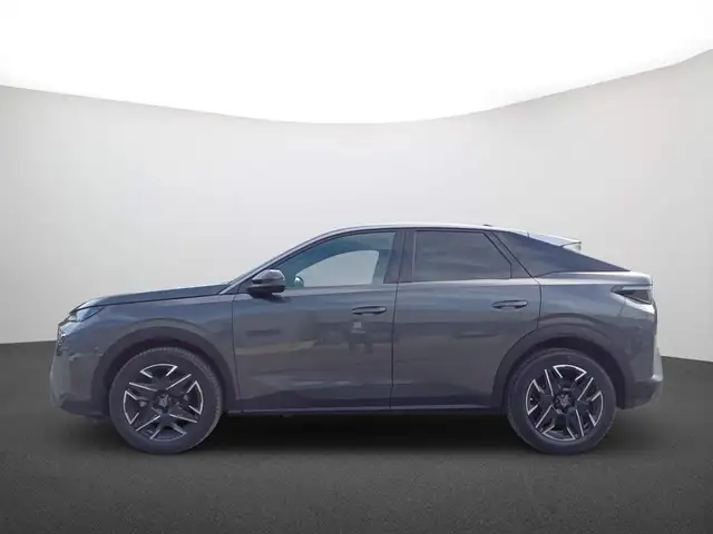 Peugeot 3008 view 4