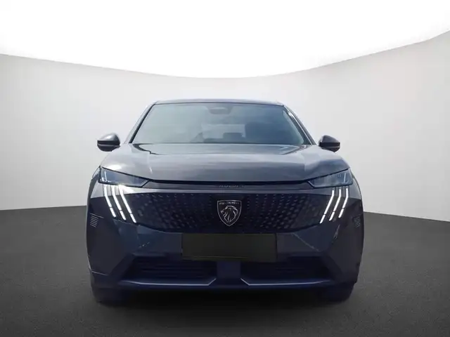 Peugeot 3008 view 2