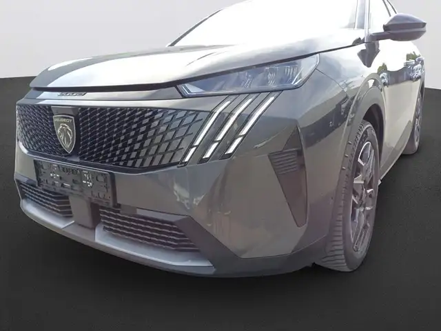Peugeot 3008 view 9