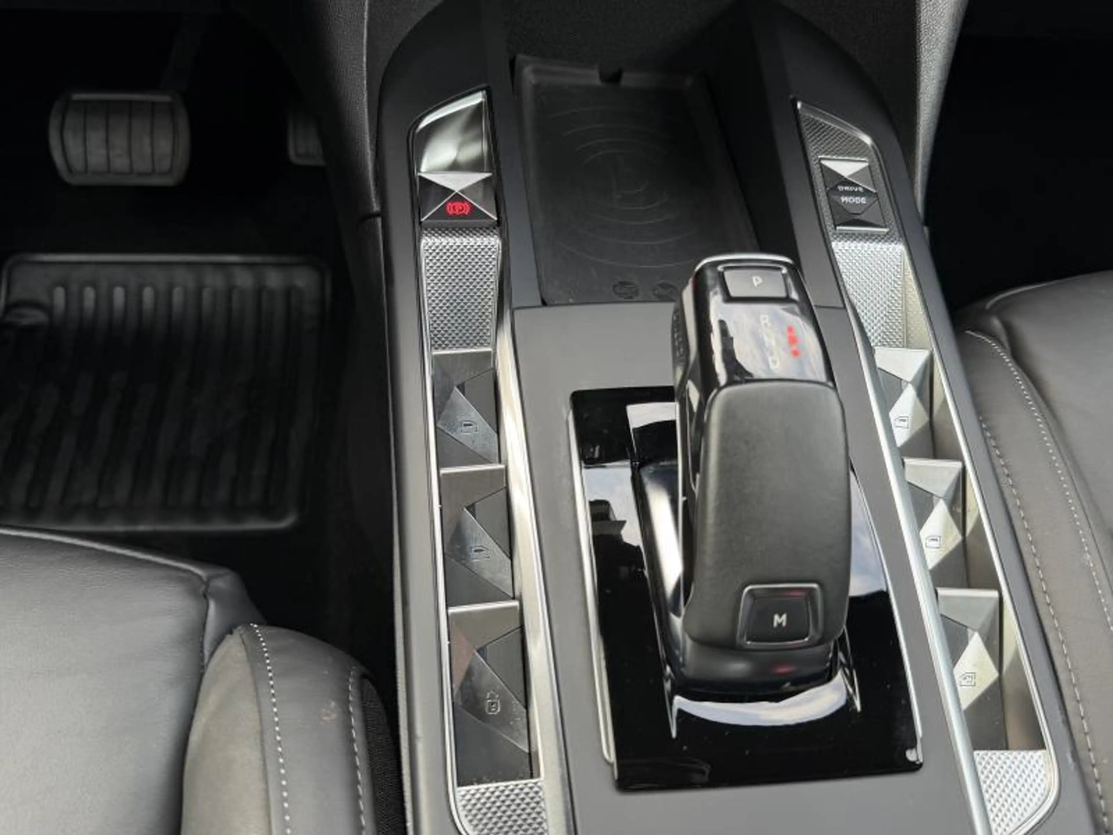 DS Automobiles DS 3 Crossback Rivoli — photo 14