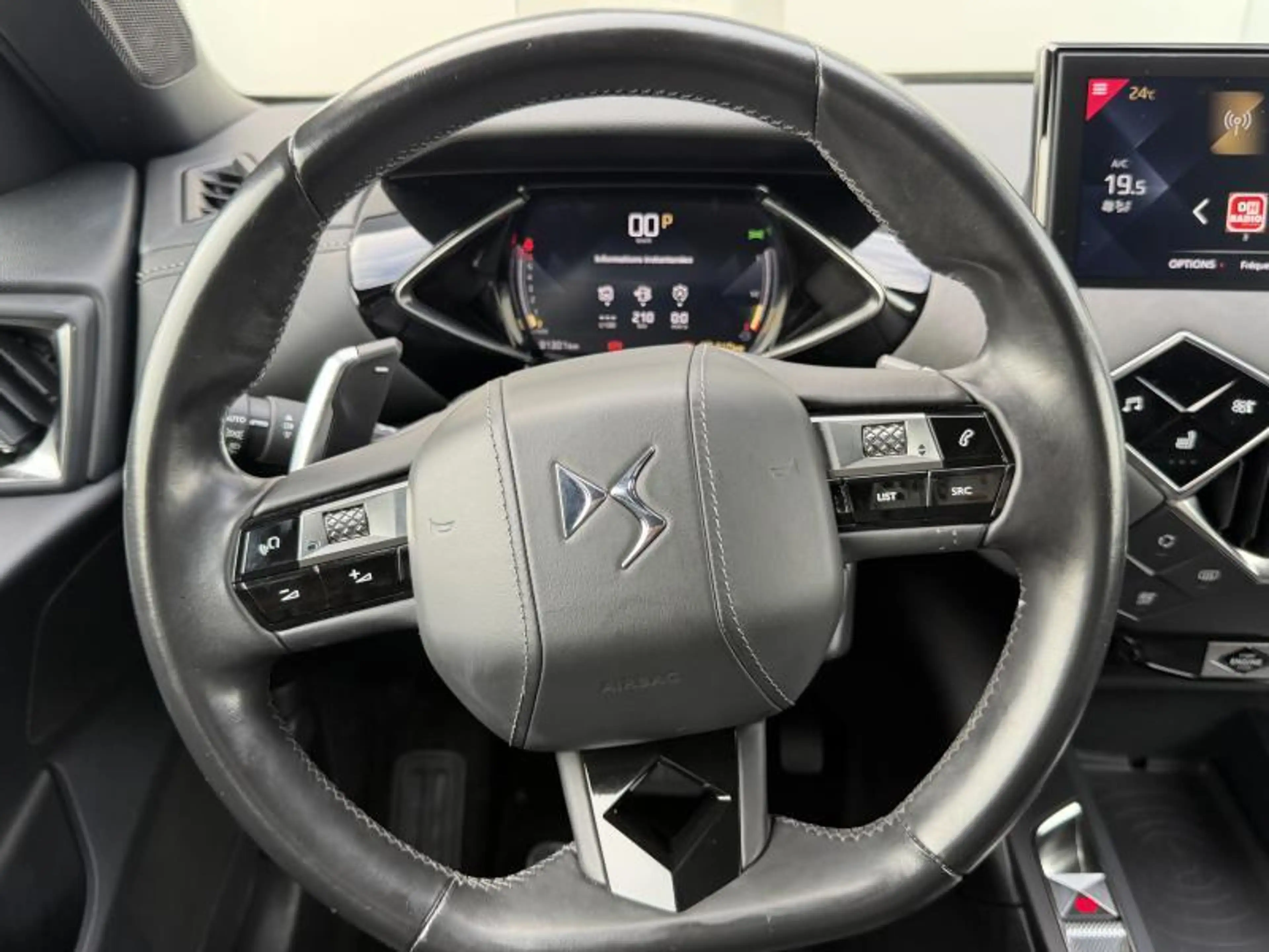DS Automobiles DS 3 Crossback Rivoli — photo 9