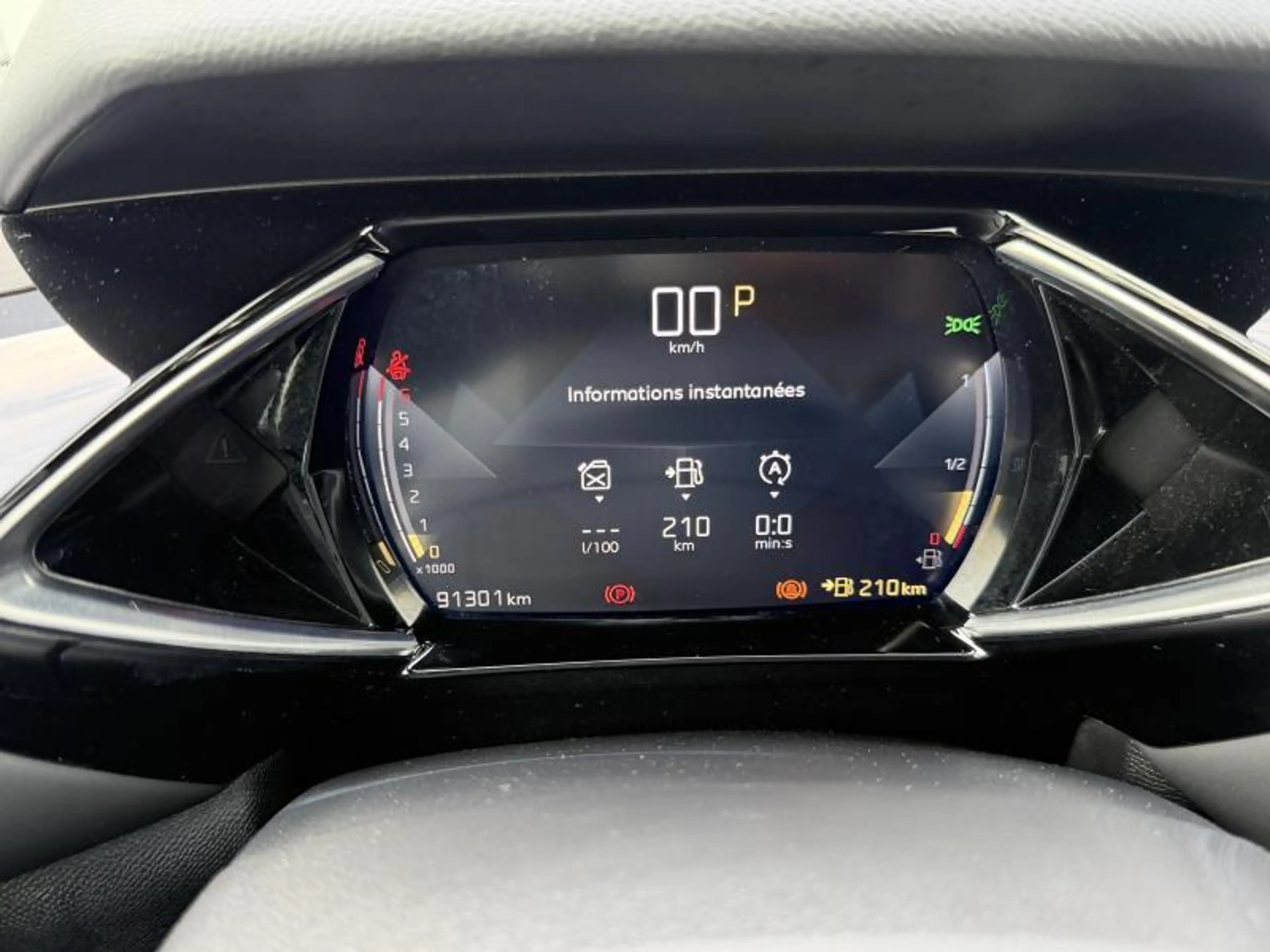 DS Automobiles DS 3 Crossback Rivoli — photo 10
