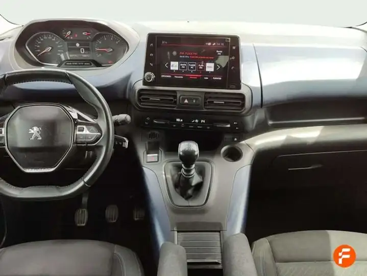 Peugeot Rifter 1.2 PureTech Access Standard 2019, foto 7