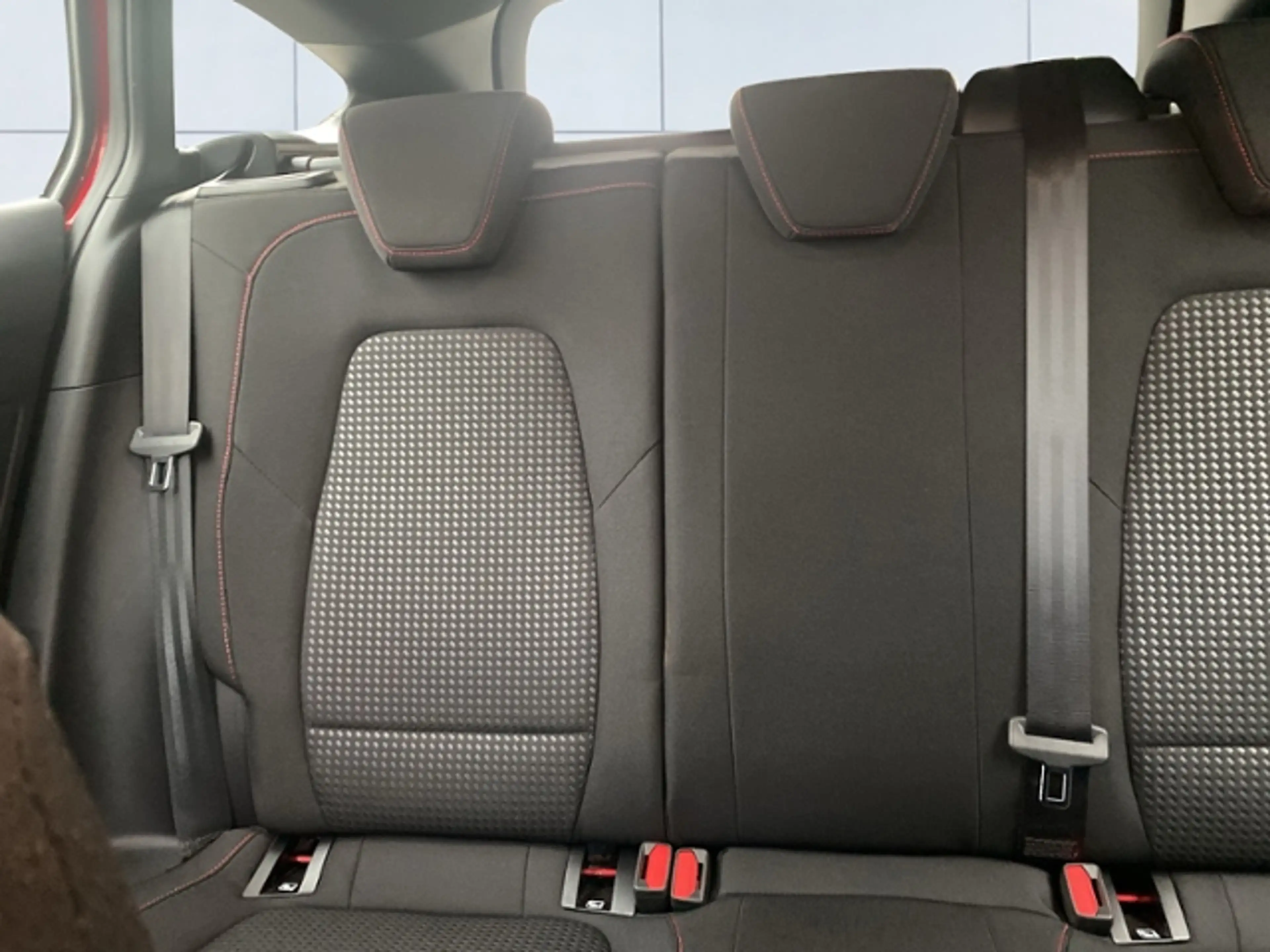 Ford Focus Turnier ST-Line Klima LED Navi Alu — photo 13