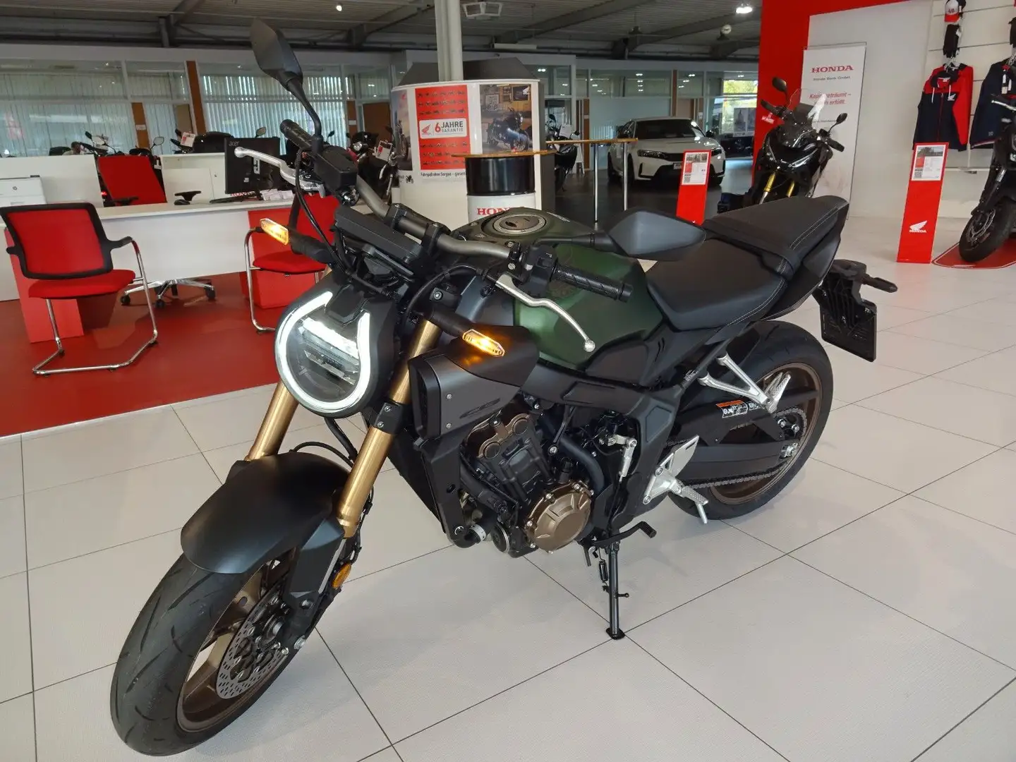 Honda CB 650 R E-Clutch Verde - 1