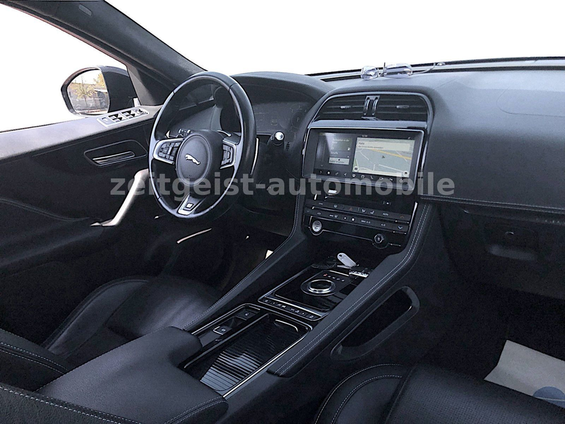Jaguar F-Pace F-PACE 3.0d*R-SPORT*PAN-D*TÜV & SERVICE NEU* — photo 9