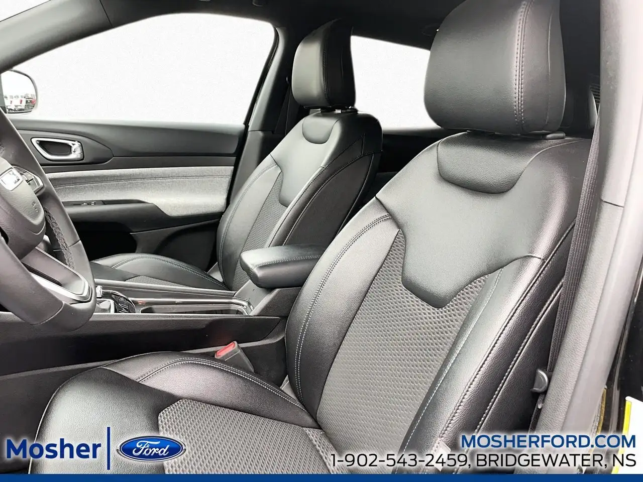 Jeep Compass photo Jeep Compass