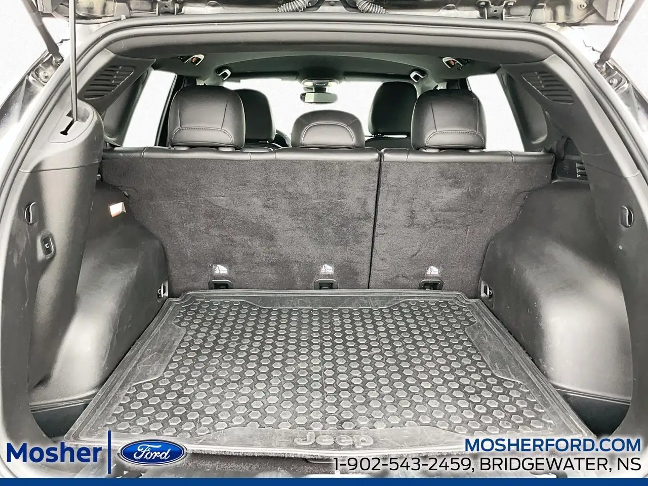 Jeep Compass photo Jeep Compass