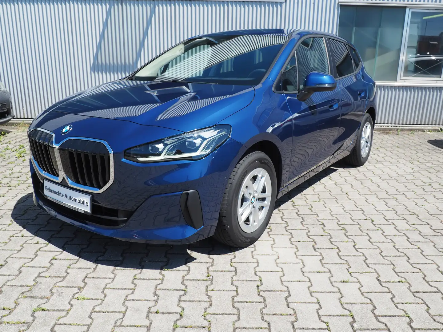 BMW 218 d Active Tourer Aut.*ACC*HK*adaptivLED*KIZU*Memory Blau - 2