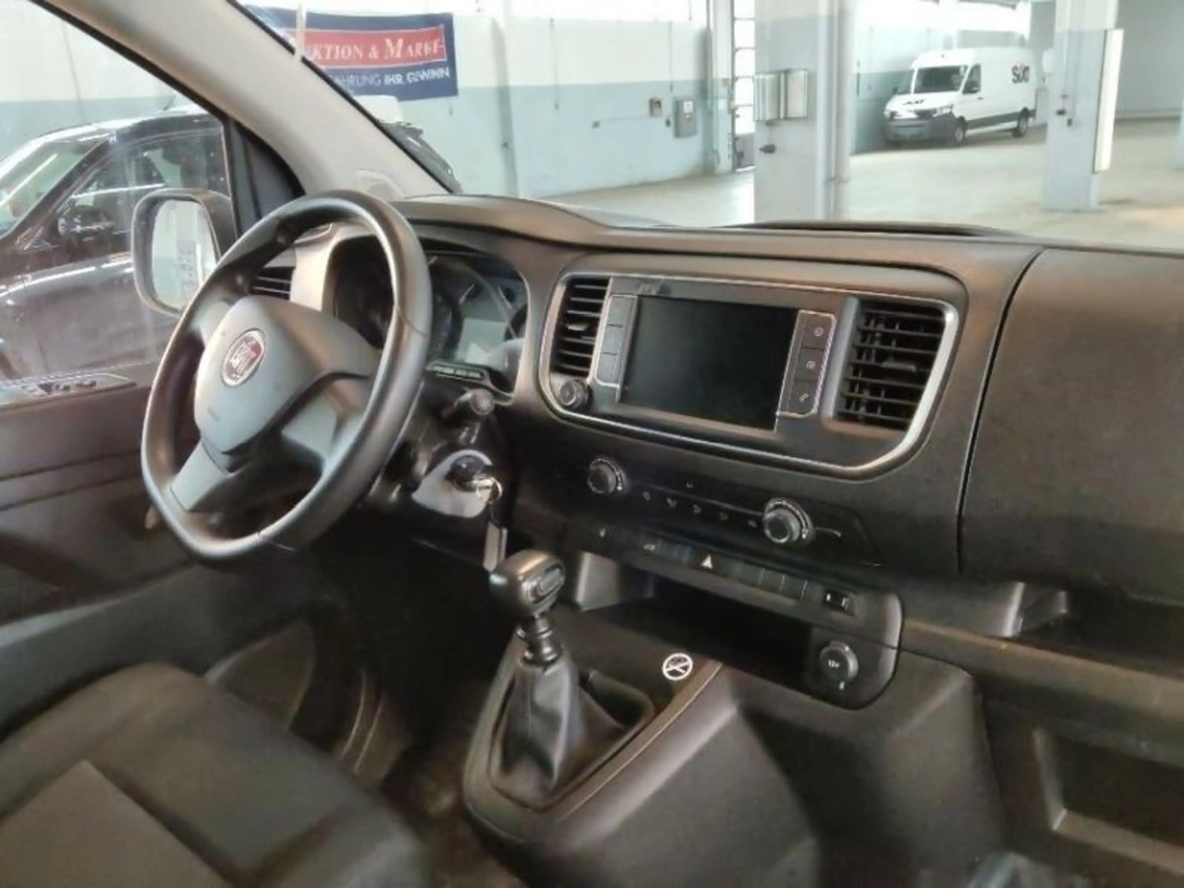 Fiat Scudo L1*1.Hand*Tüv Neu*Scheckheft*MWST.*94500KM — photo 3