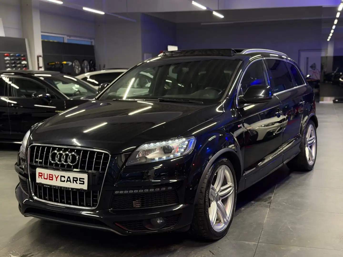 Audi Q7 4,2 TDI quattro DPF Tiptronic Sline Noir - 1