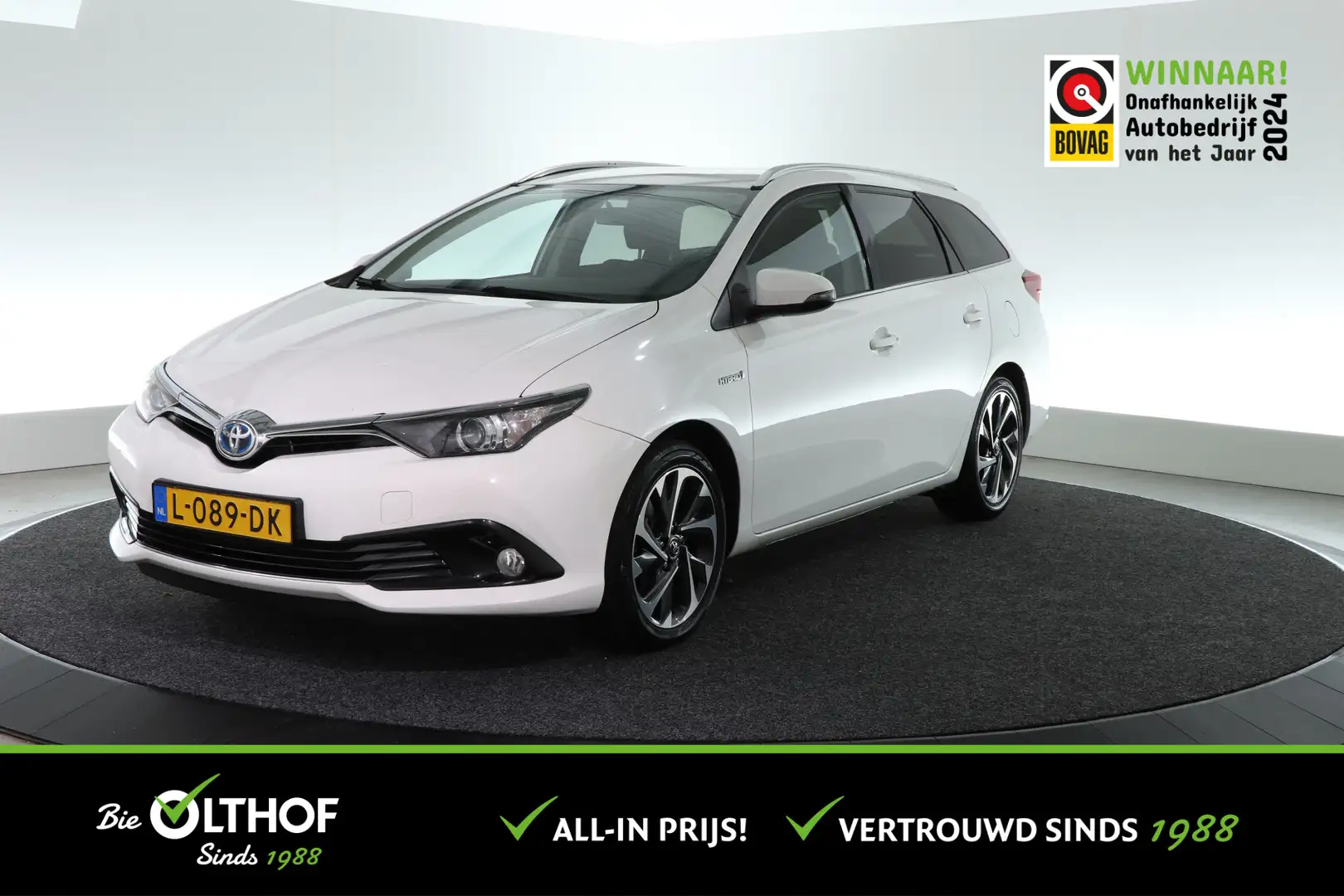 Toyota Auris Touring Sports 1.8 Hybrid | TREKHAAK | STOELVERW. Wit - 1