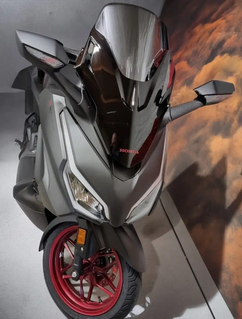 Honda Forza 125 Noir - 1