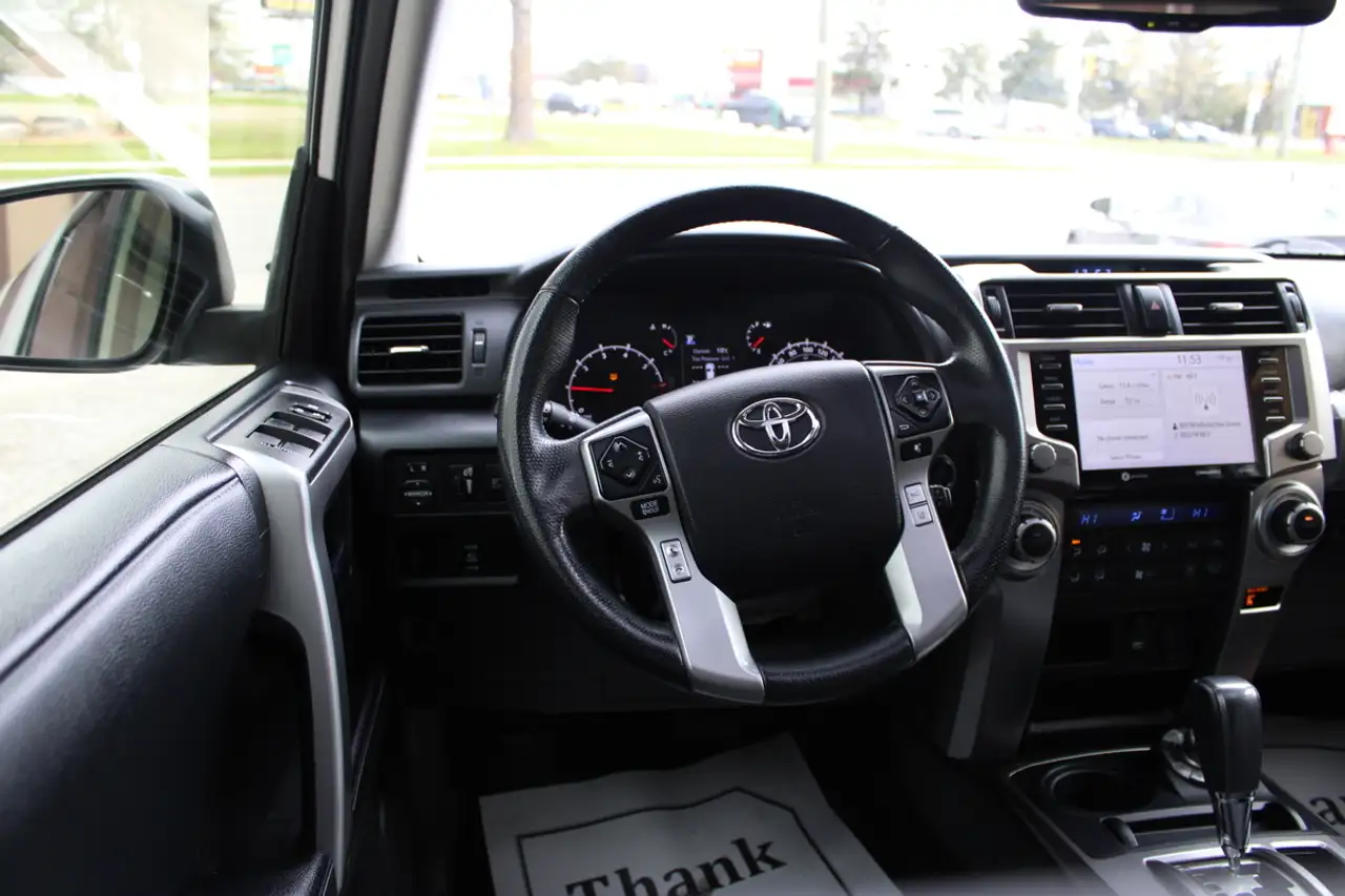 Toyota 4-Runner снимка Toyota 4-Runner