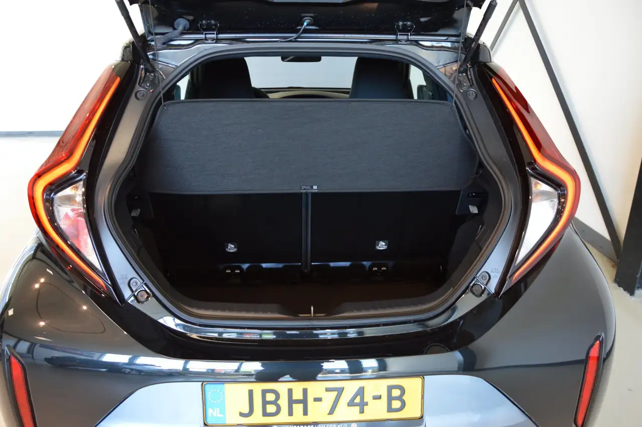 Toyota Aygo X 1.0 VVT-i MT Pulse Nieuw direct leverbaar 12