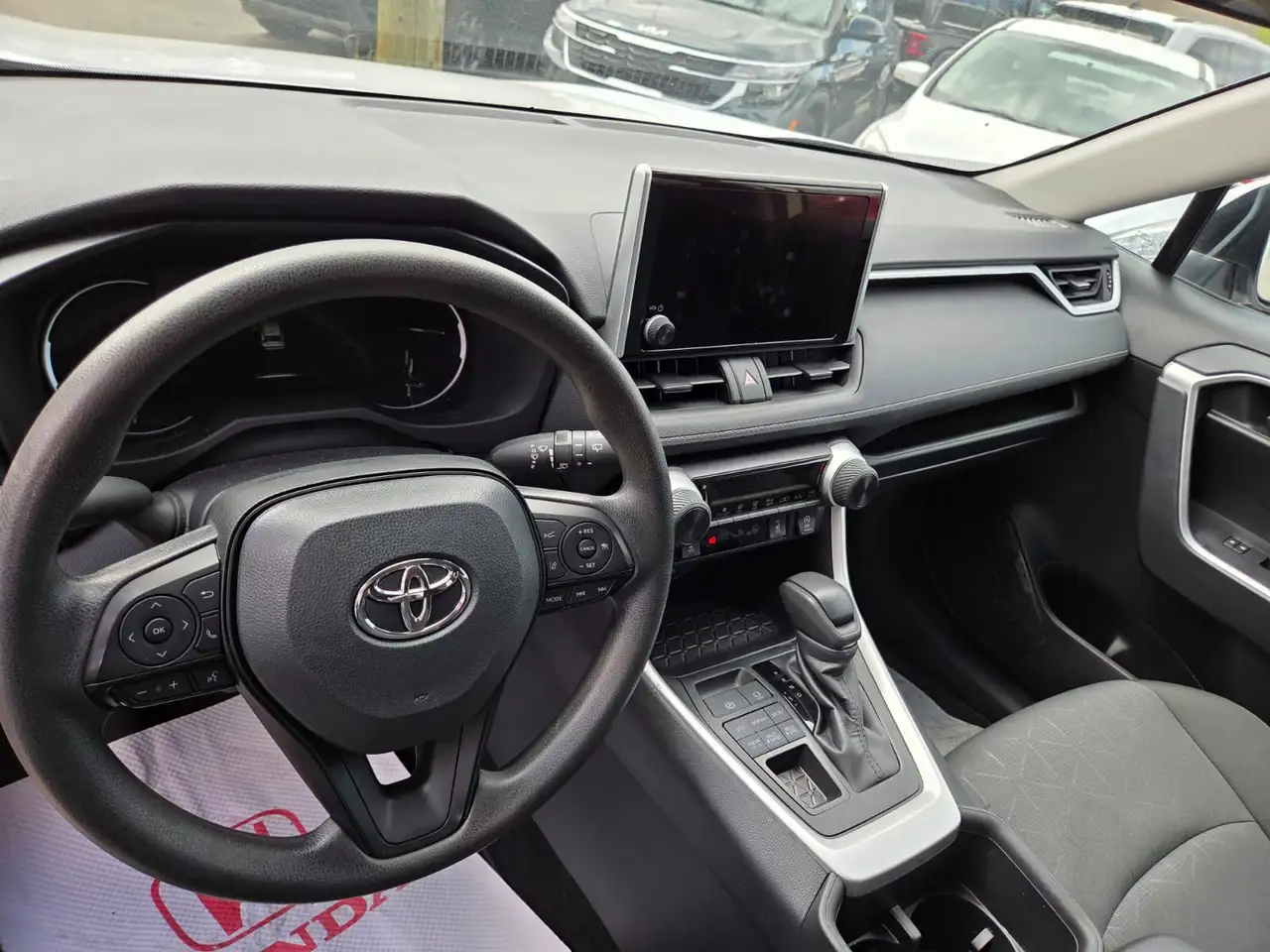 Toyota RAV 4 снимка Toyota RAV 4