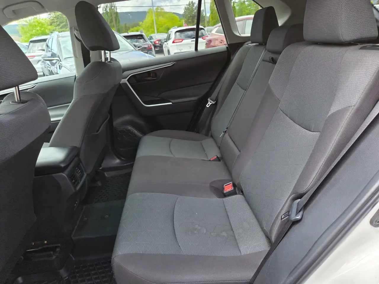 Toyota RAV 4 снимка Toyota RAV 4