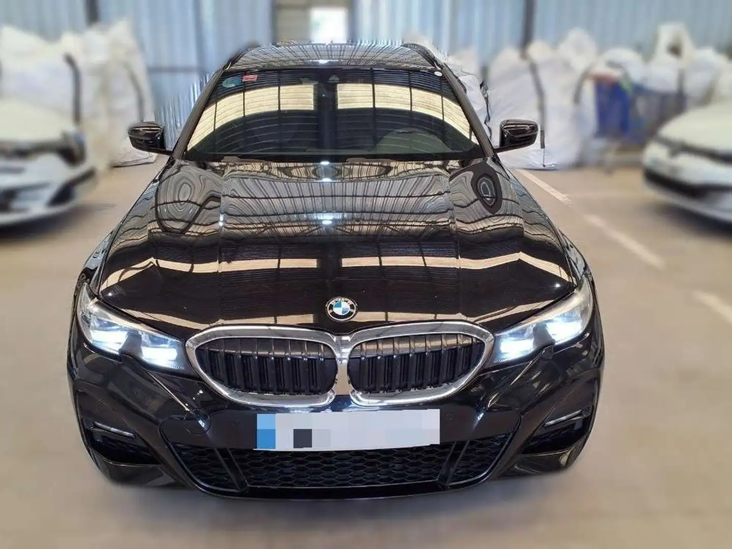 BMW 320 320dA Touring xDrive - 1