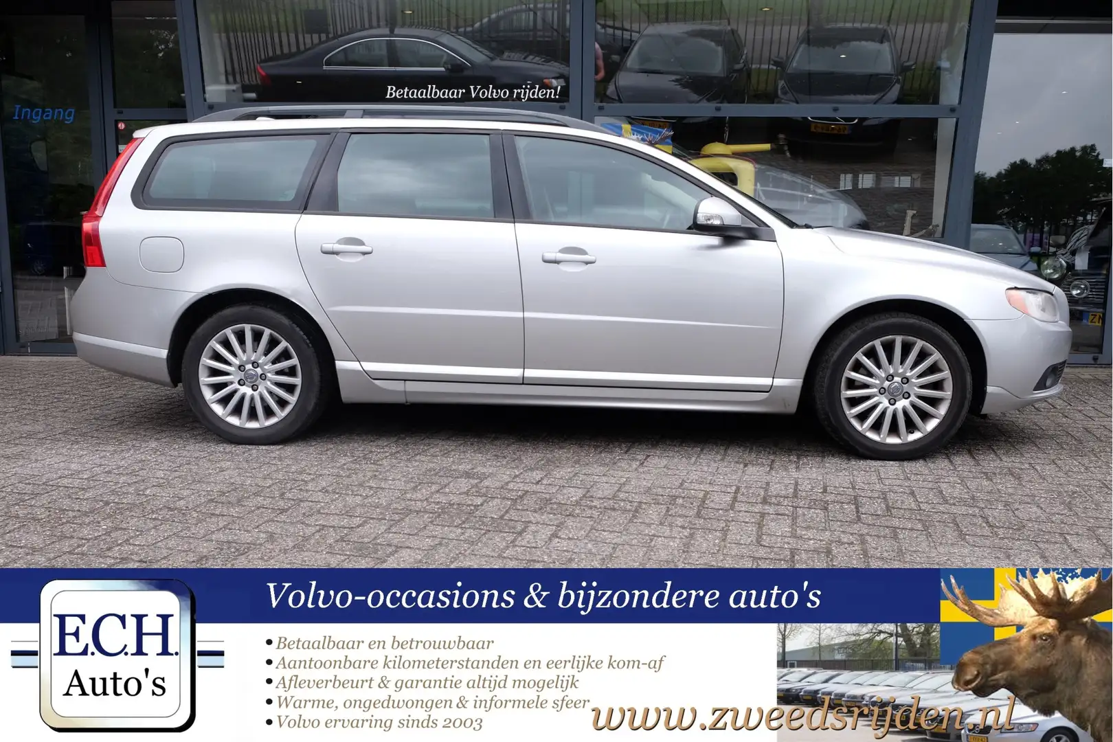 Volvo V70 2.5T 200 pk Momentum, Leer, Navi, Trekhaak Zilver - 2