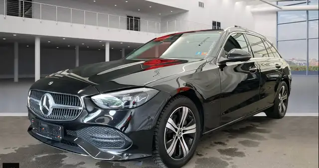 Mercedes-Benz C 180 C 180T AVANTGARDE T.LEDER/MBUX DISPLAYgroß/AMBIENTE/RFKAM/INDUKTION/SHZ/SMARTPHONEINTEGRATION/EL.HECKKLAPPE