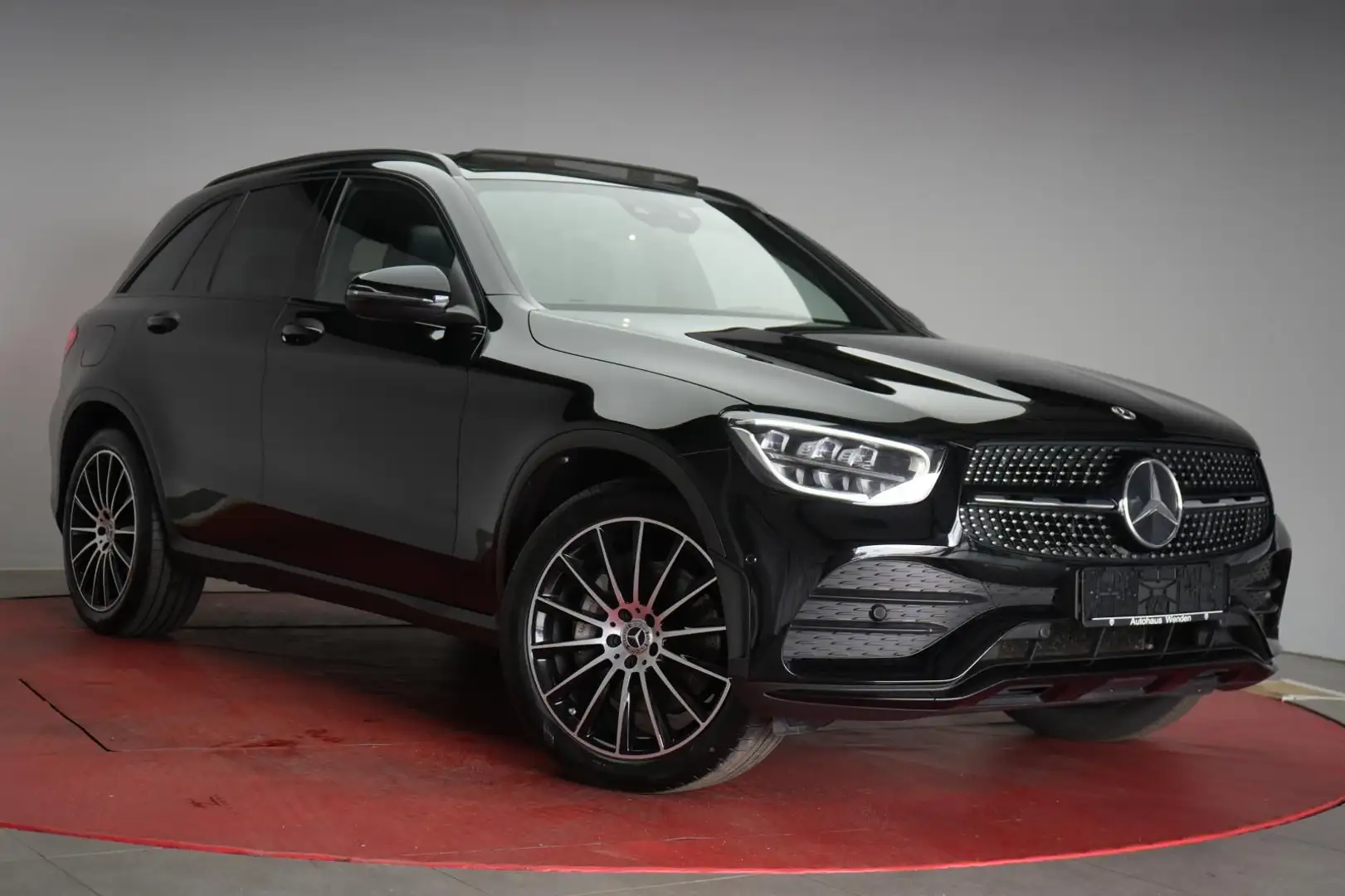 Mercedes-Benz GLC 220 d 4Matic 9G-Tronic AMG Navi/Temp/Kamera/ Black - 1