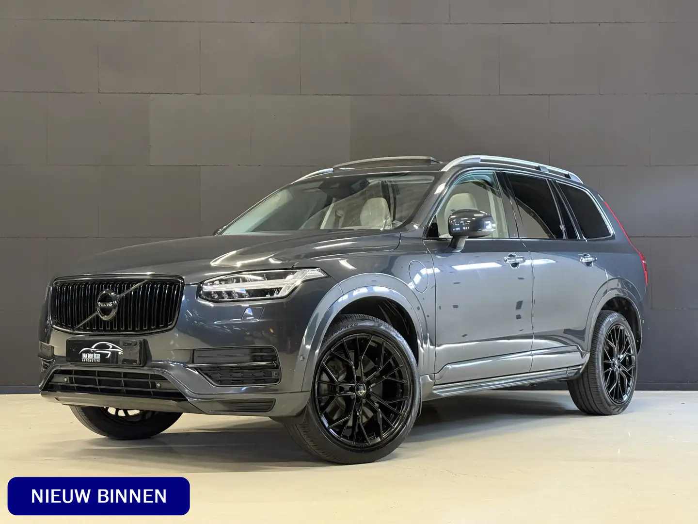 Volvo XC90 2.0 T8 Twin Engine AWD Momentum 7-pers | Panoramad Gris - 1