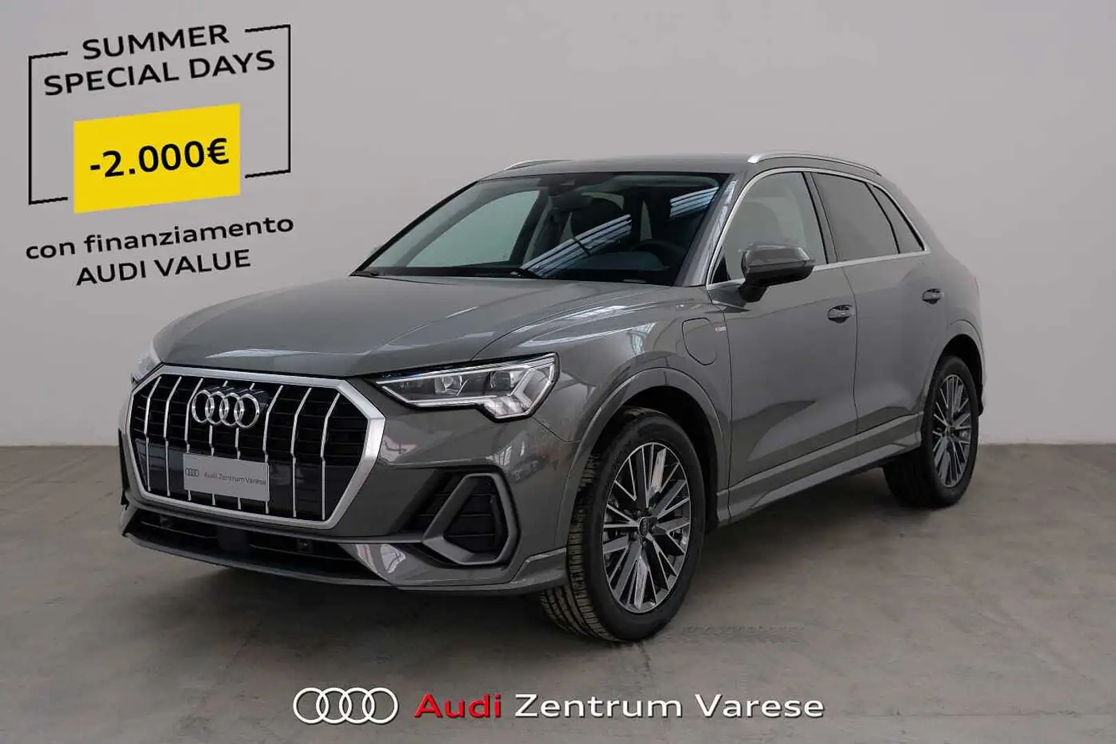 Audi Q3 45 TFSI-E 245cv Stronic Sline Edition Szürke - 1