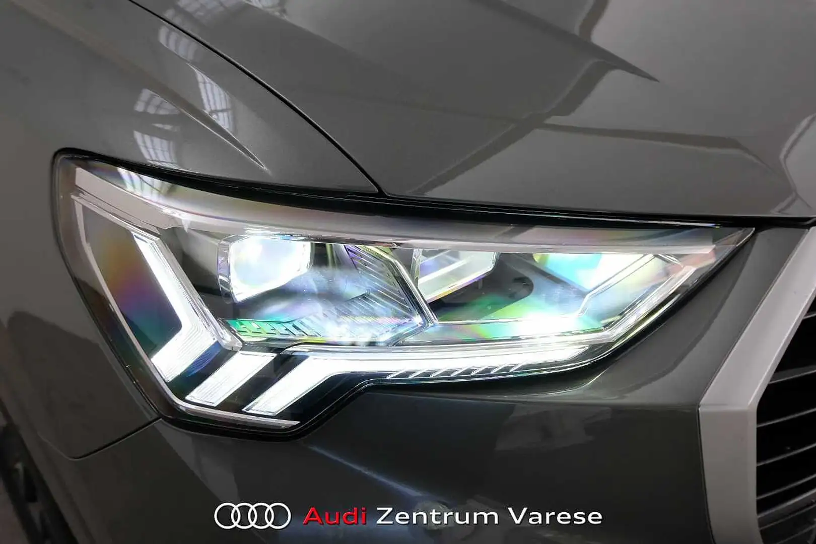 Audi Q3 45 TFSI-E 245cv Stronic Sline Edition Szürke - 2