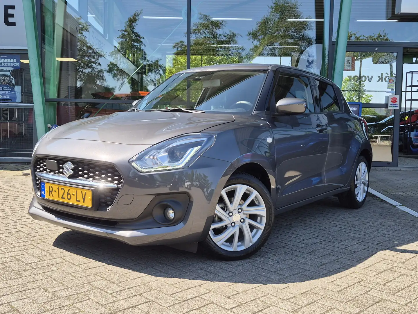 Suzuki Swift 1.2 Select Smart Hybrid 83pk | Achteruitrijcamera Grijs - 1