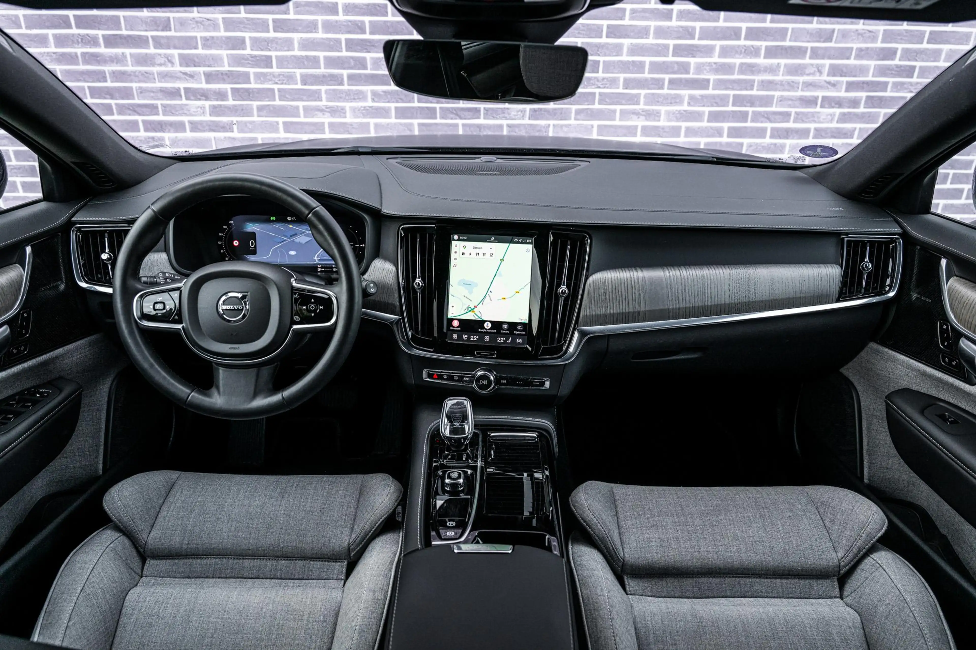 Volvo V90 2.0 T6 Plug-in hybrid AWD Plus Dark | Adaptieve Cr — photo 7