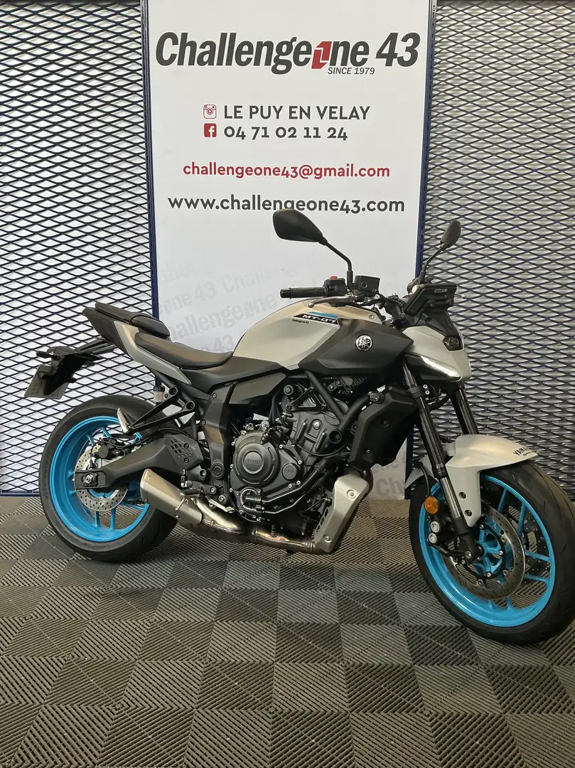 Yamaha MT-07 Grau - 2