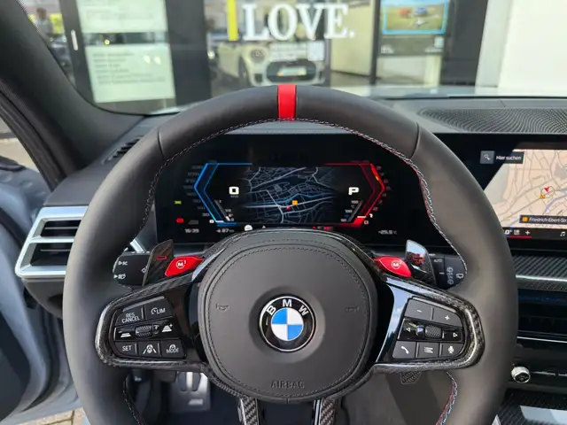 BMW M3 view 7