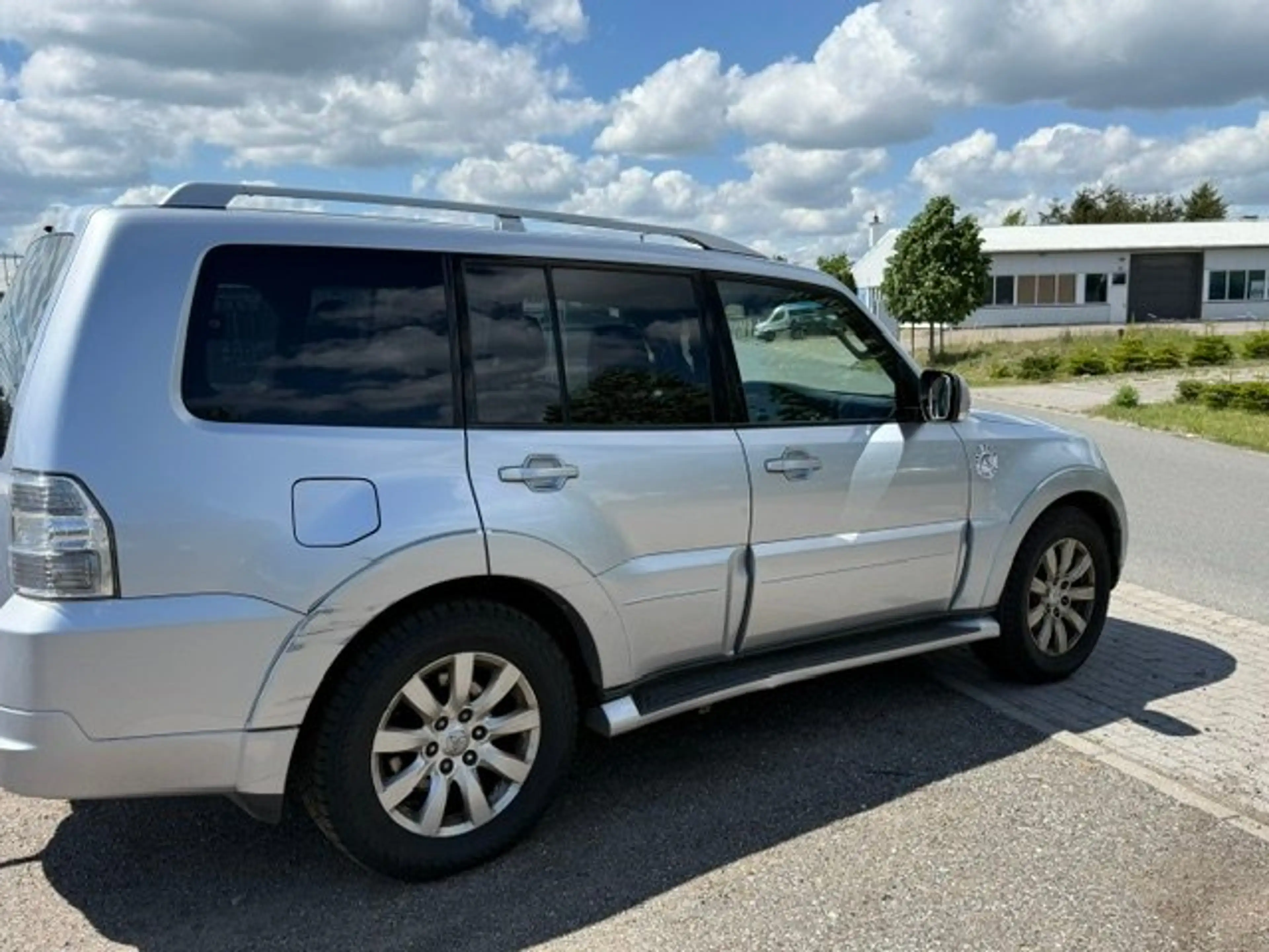 Mitsubishi Pajero 3.2 DI-D Instyle (5-trg.) — photo 9