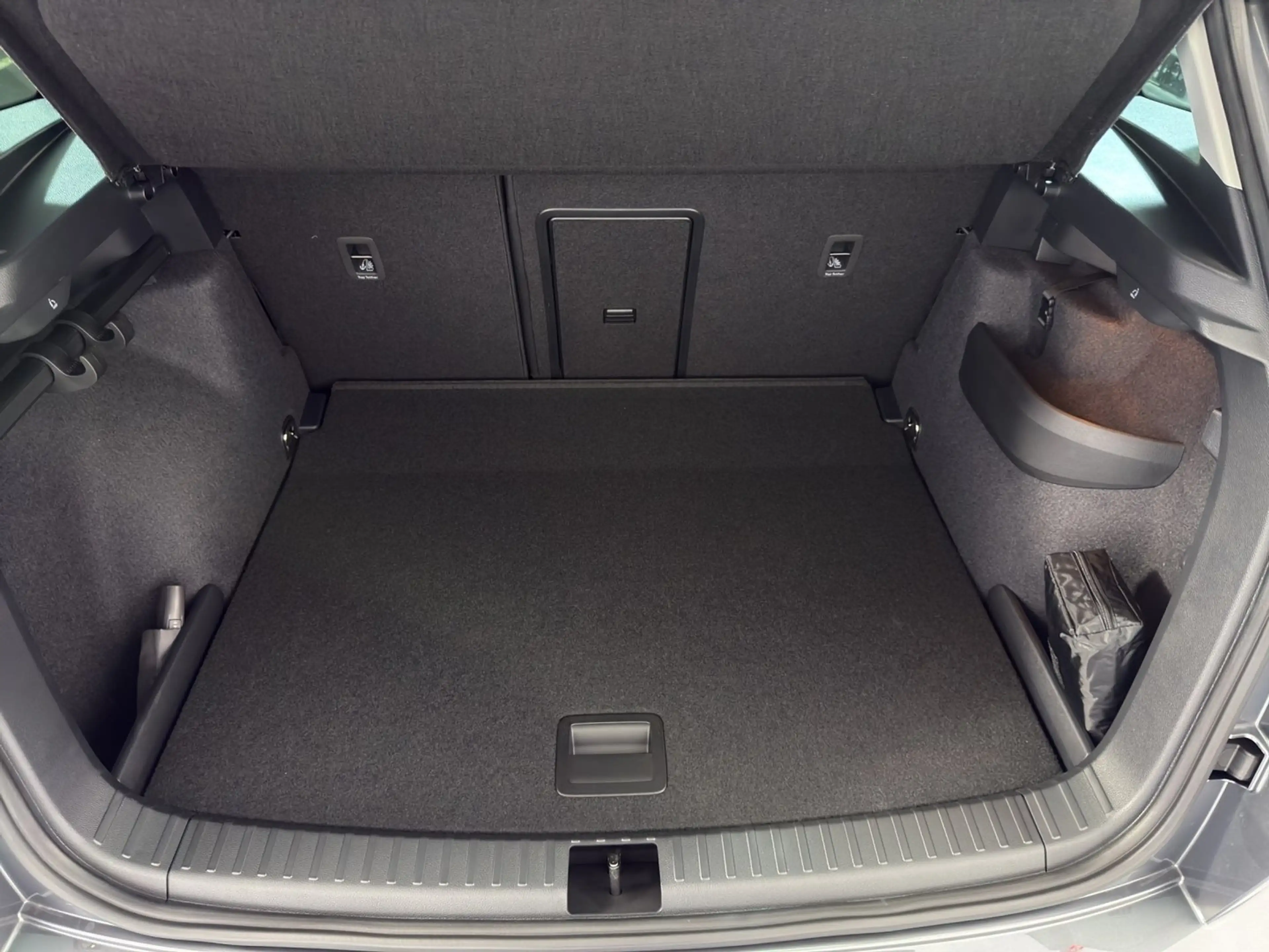 Skoda Karoq Selection TDI — photo 16