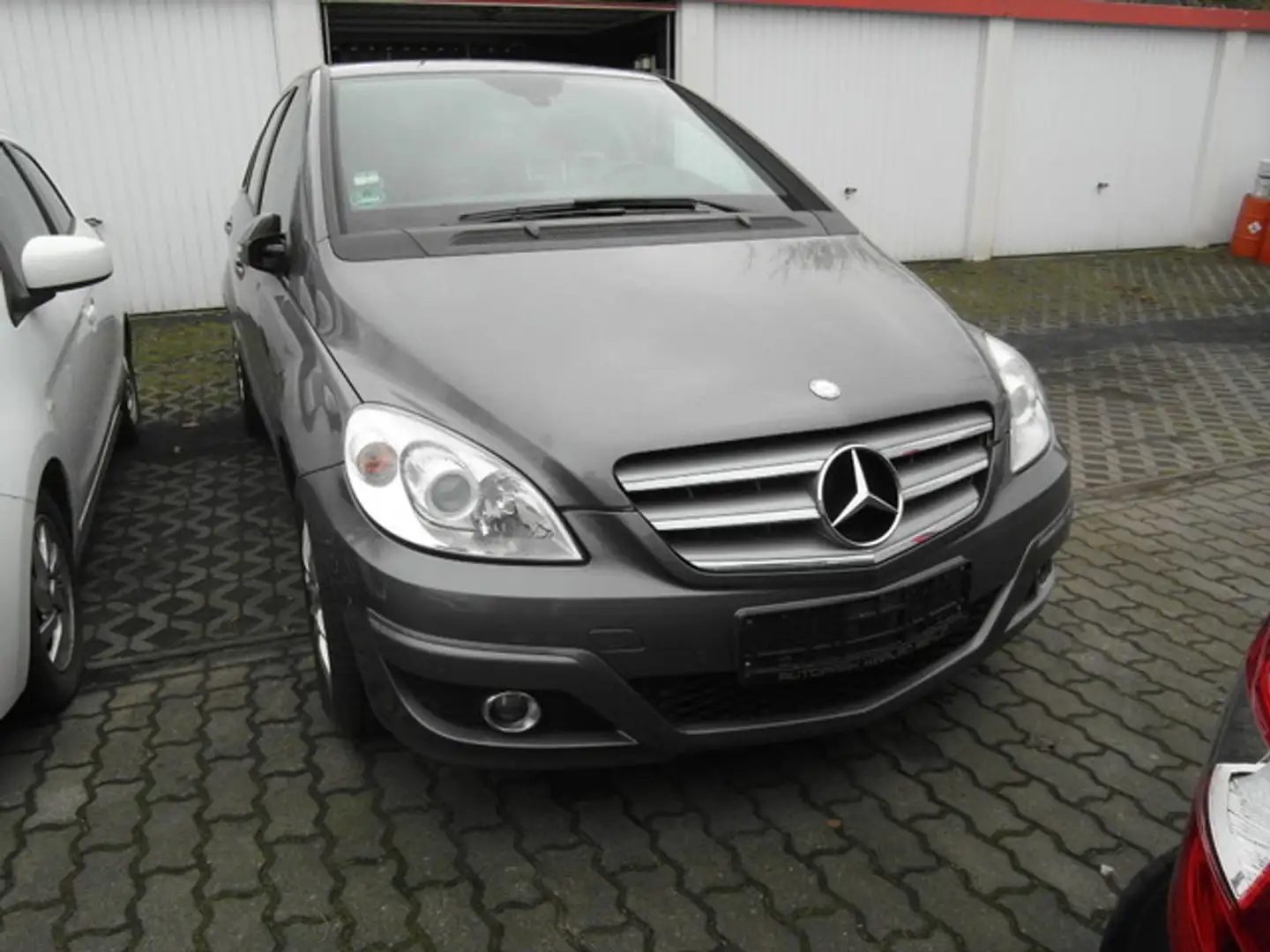 Mercedes-Benz B 200 Bruin - 1