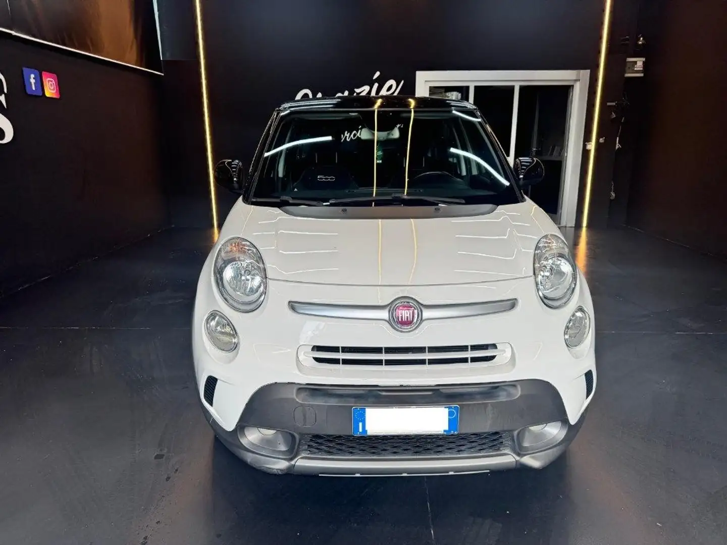 Fiat 500L 1.6 Multijet 105 CV Lounge AUTO X COMMERCIANTI Fehér - 1