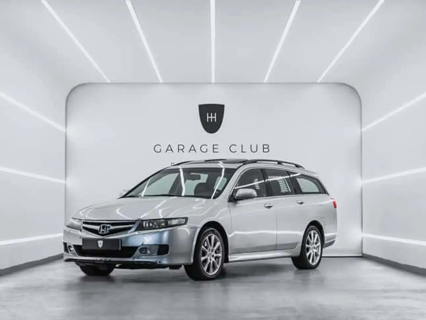 Honda Accord Tourer 2.4i-VTEC Executive Aut. - 1