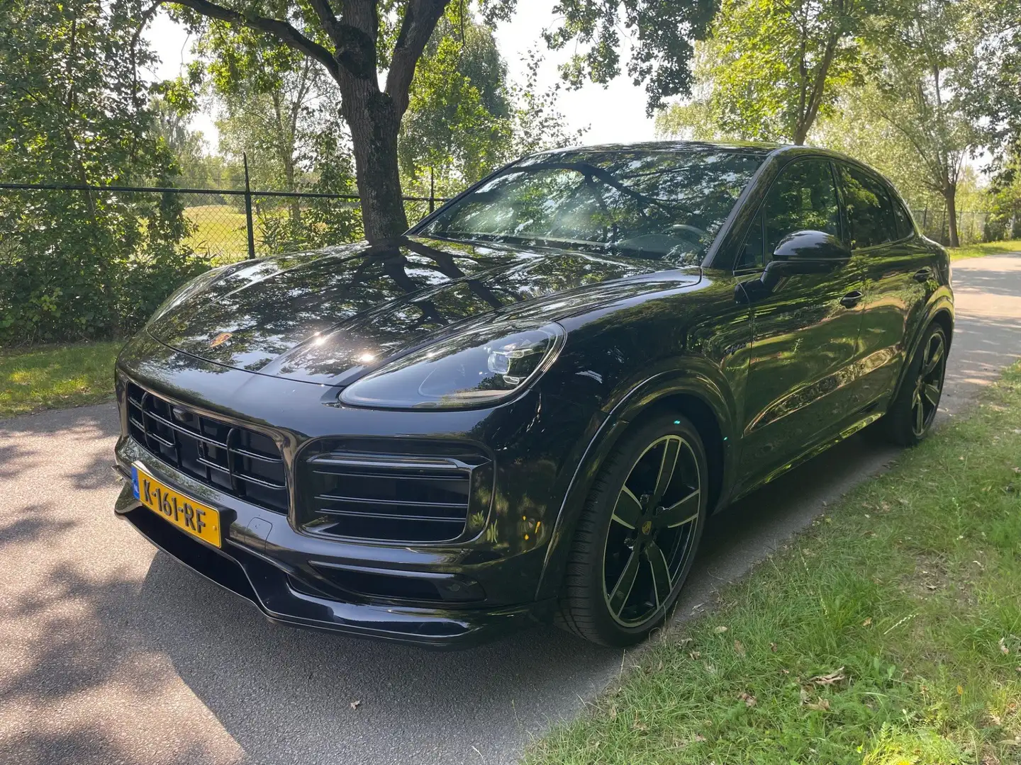 Porsche Cayenne 3.0 Techart voorspoiler vol optie Zwart - 1