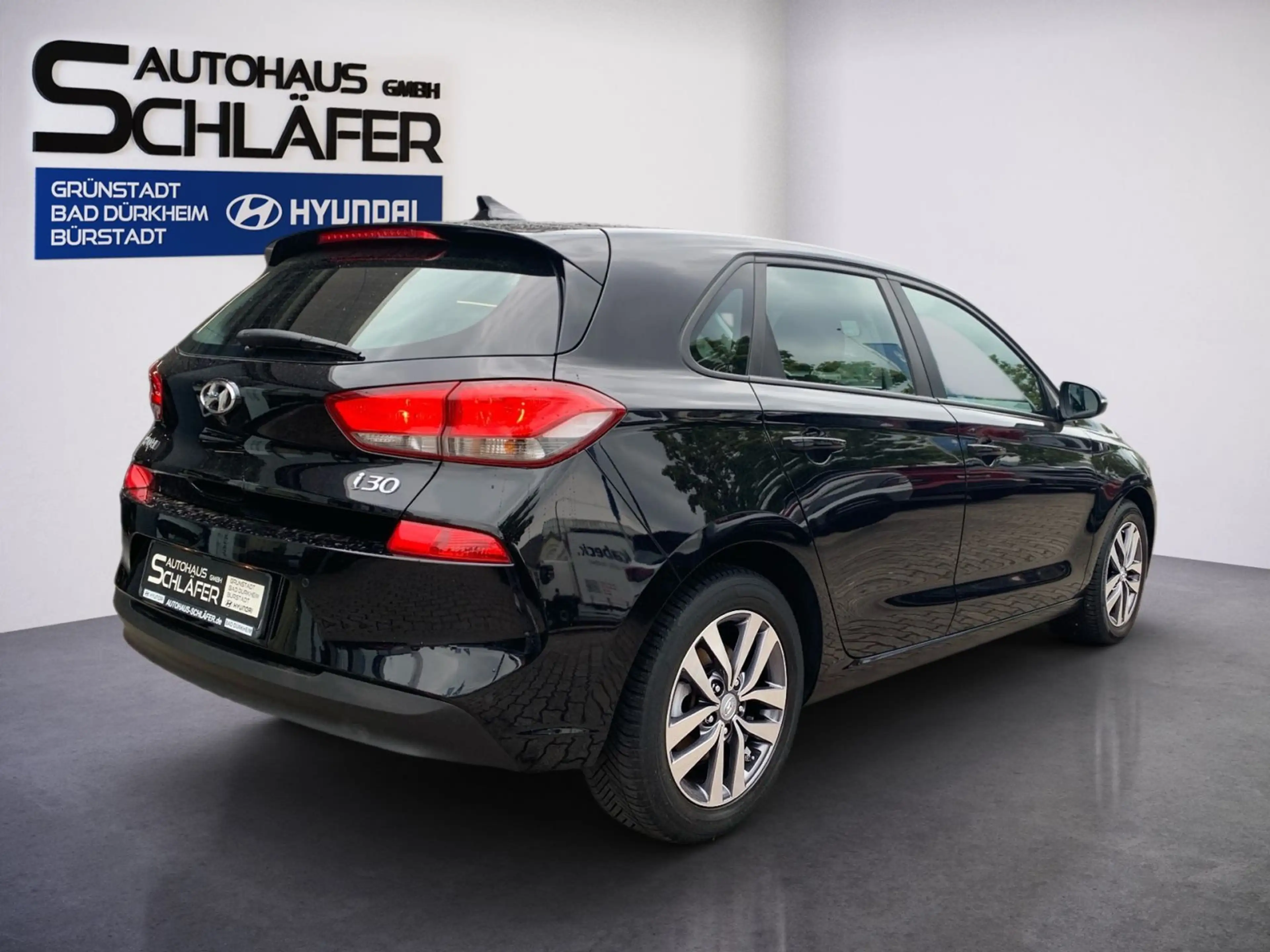 Hyundai i30 1.4 T-GDI Trend Navi Kamera Sitzheizung — photo 4