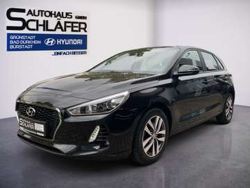 1.4 T-GDI Trend Navi Kamera Sitzheizung