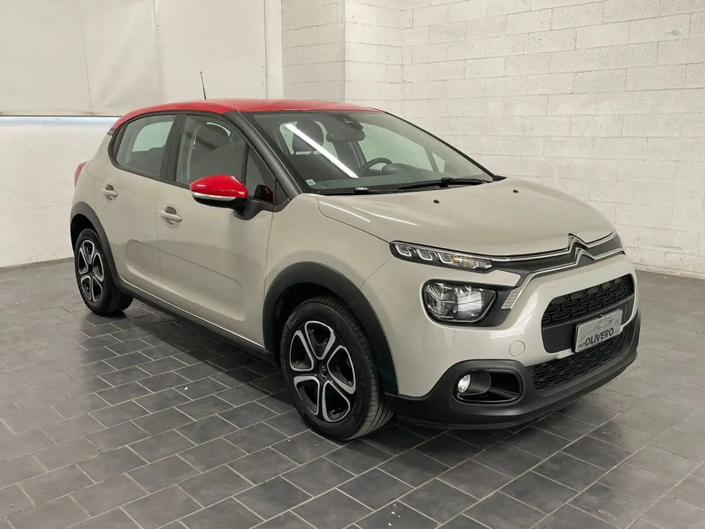 Citroen C3 BlueHDi 100cv Feel Pack-UNIPRO Weiß - 1