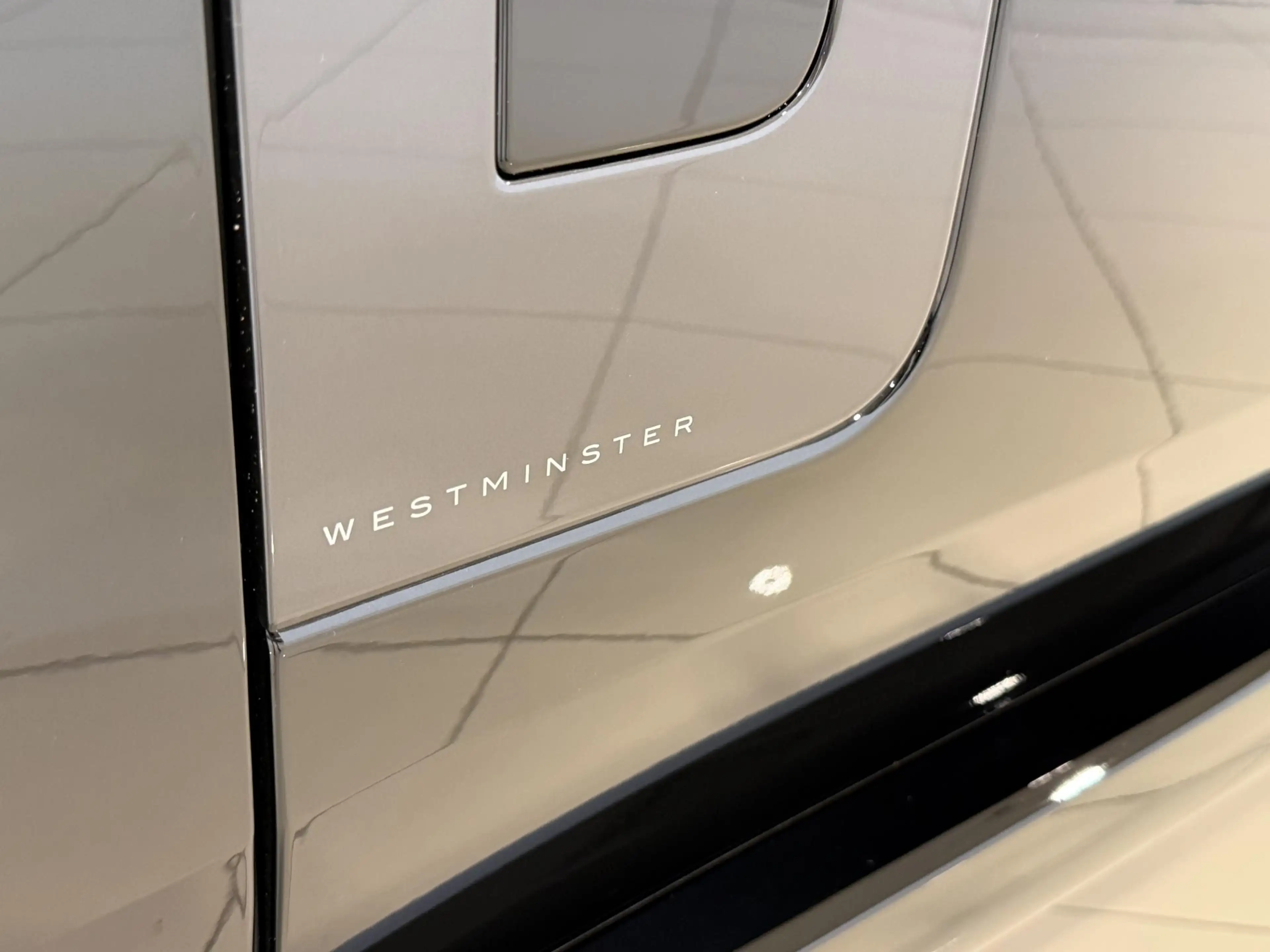 Land Rover Range Rover 3.0 P460e Westminster Edition PHEV NEW — photo 25