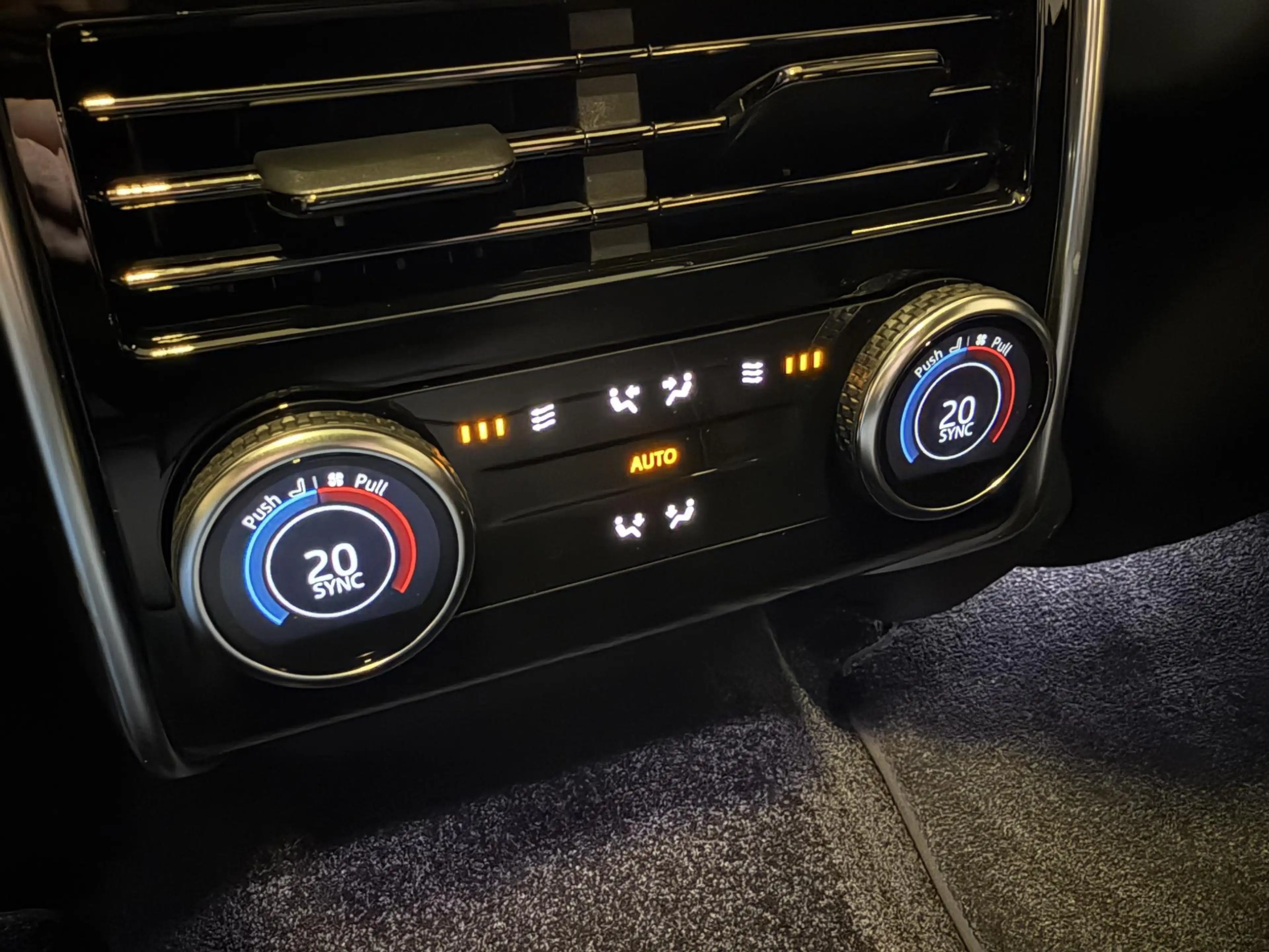Land Rover Range Rover 3.0 P460e Westminster Edition PHEV NEW — photo 21