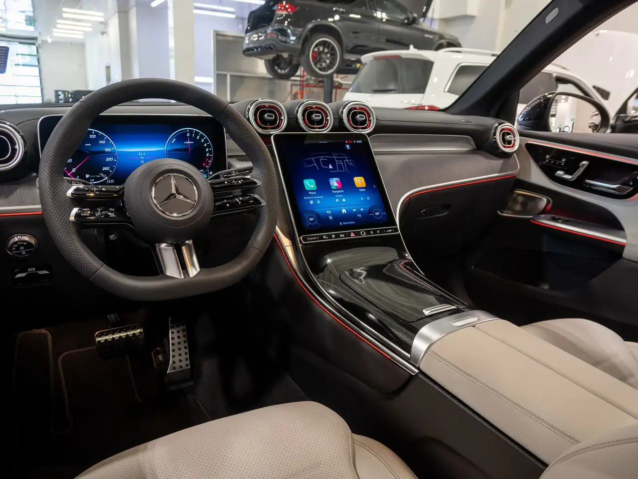 Mercedes-Benz GLC снимка Mercedes-Benz GLC