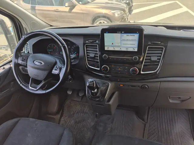 Ford Transit Custom view 12