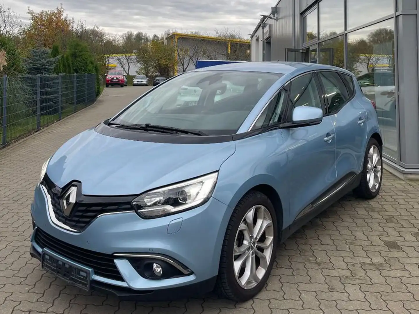 Renault Scenic IV Experience Blau - 1