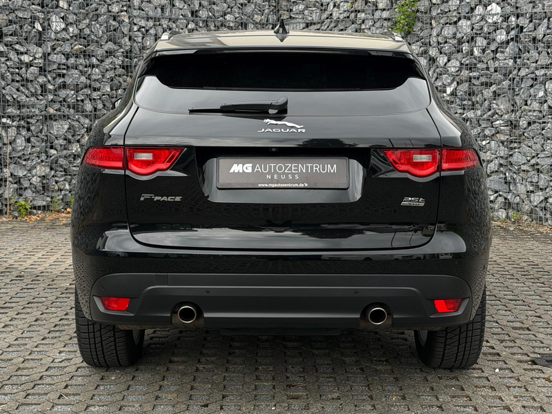 Jaguar F-Pace 2.0 RSport *RFK *AWD *CARPLAY *AMBIENTE — photo 5