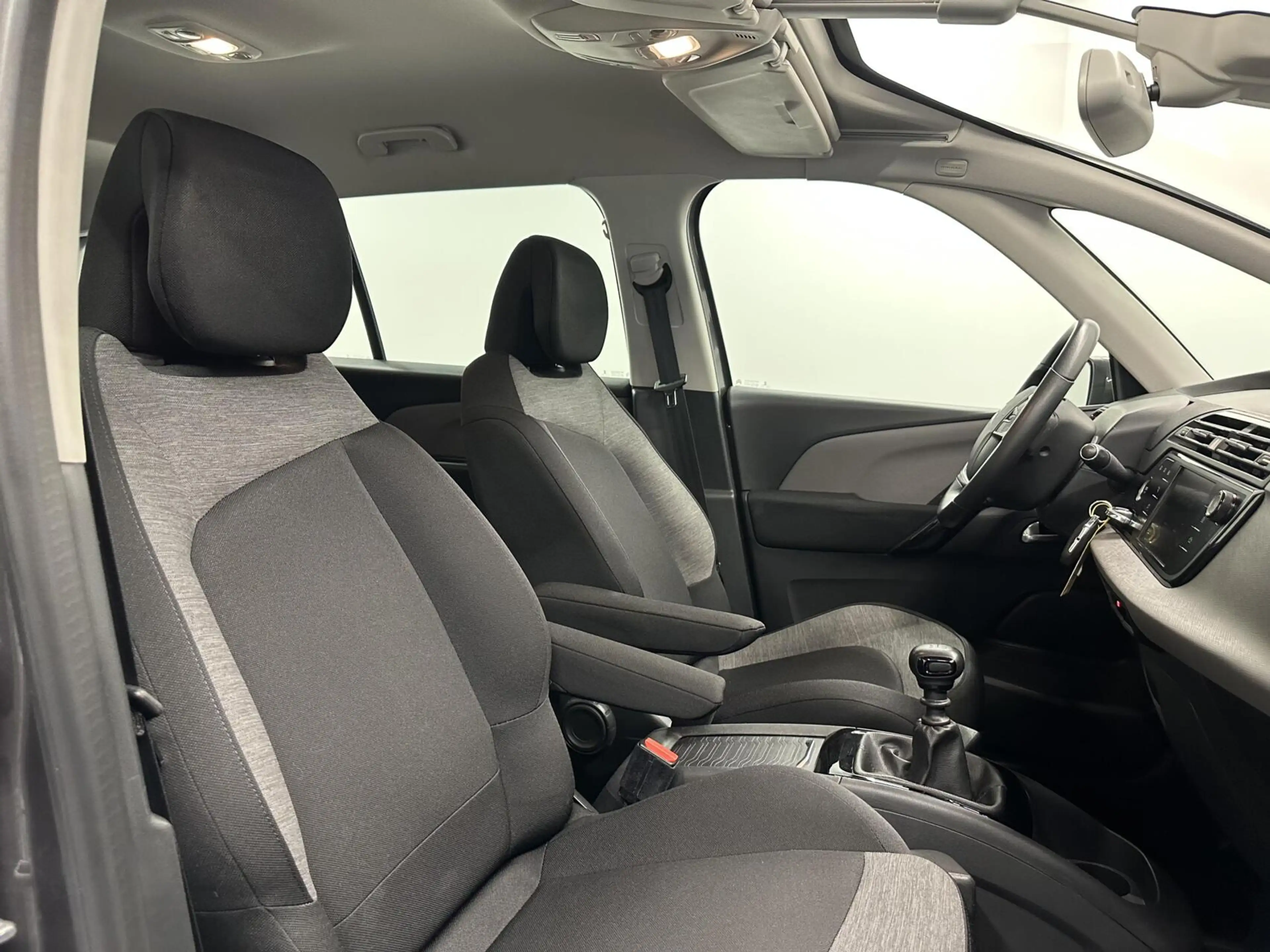 Citroen Grand C4 SpaceTourer 1.2 PureTech Business CAMERA CARPLA NAVI ECC CRUIS — photo 12