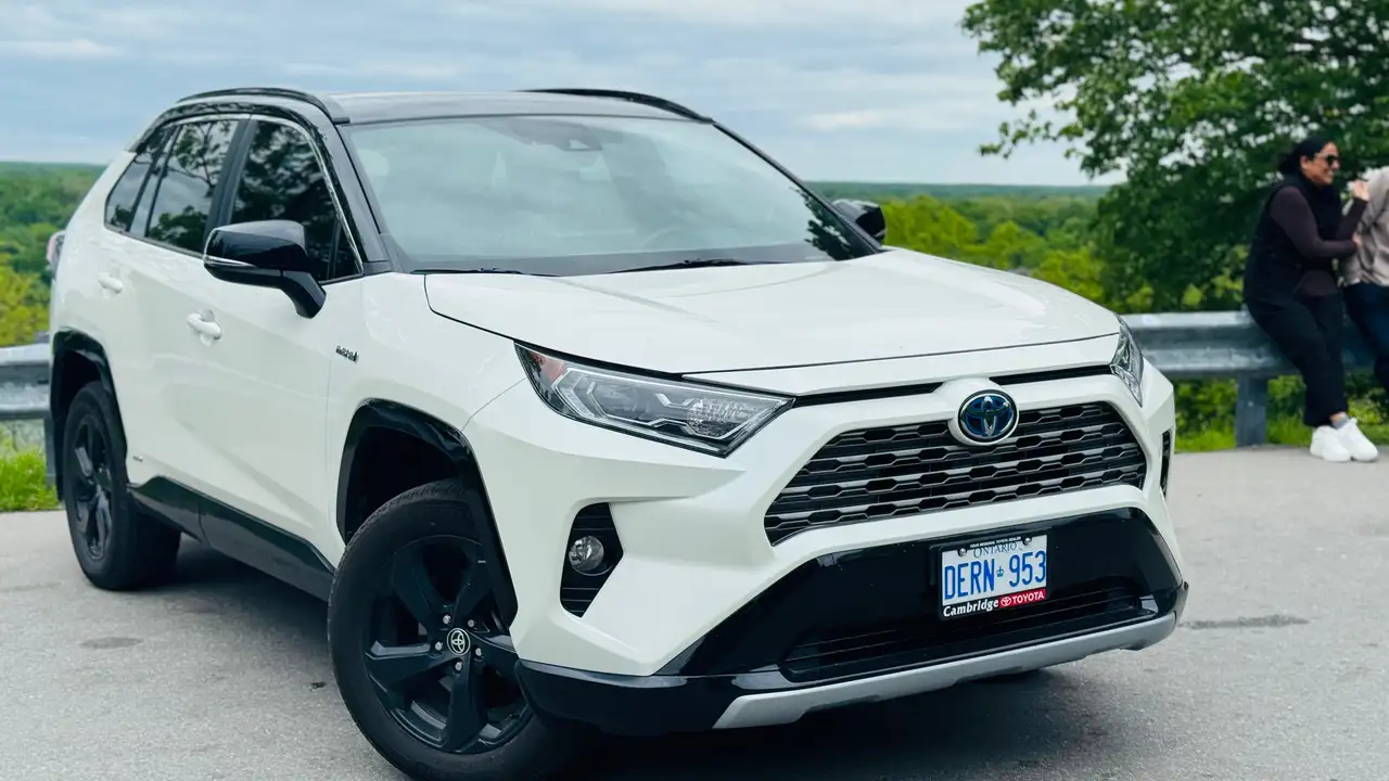 Toyota RAV 4 снимка Toyota RAV 4
