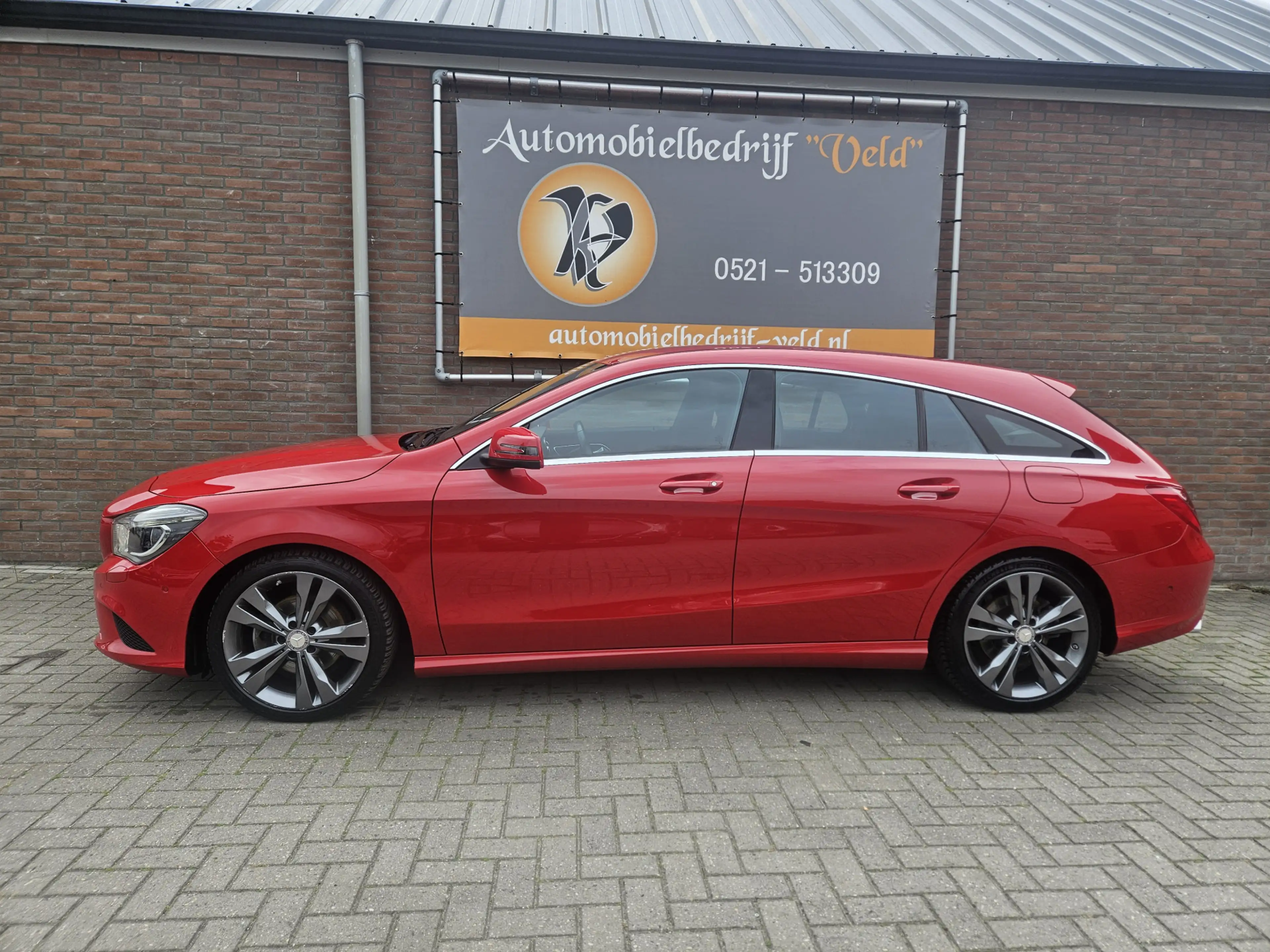 Mercedes-Benz CLA 180 Shooting Brake Ambition — photo 3